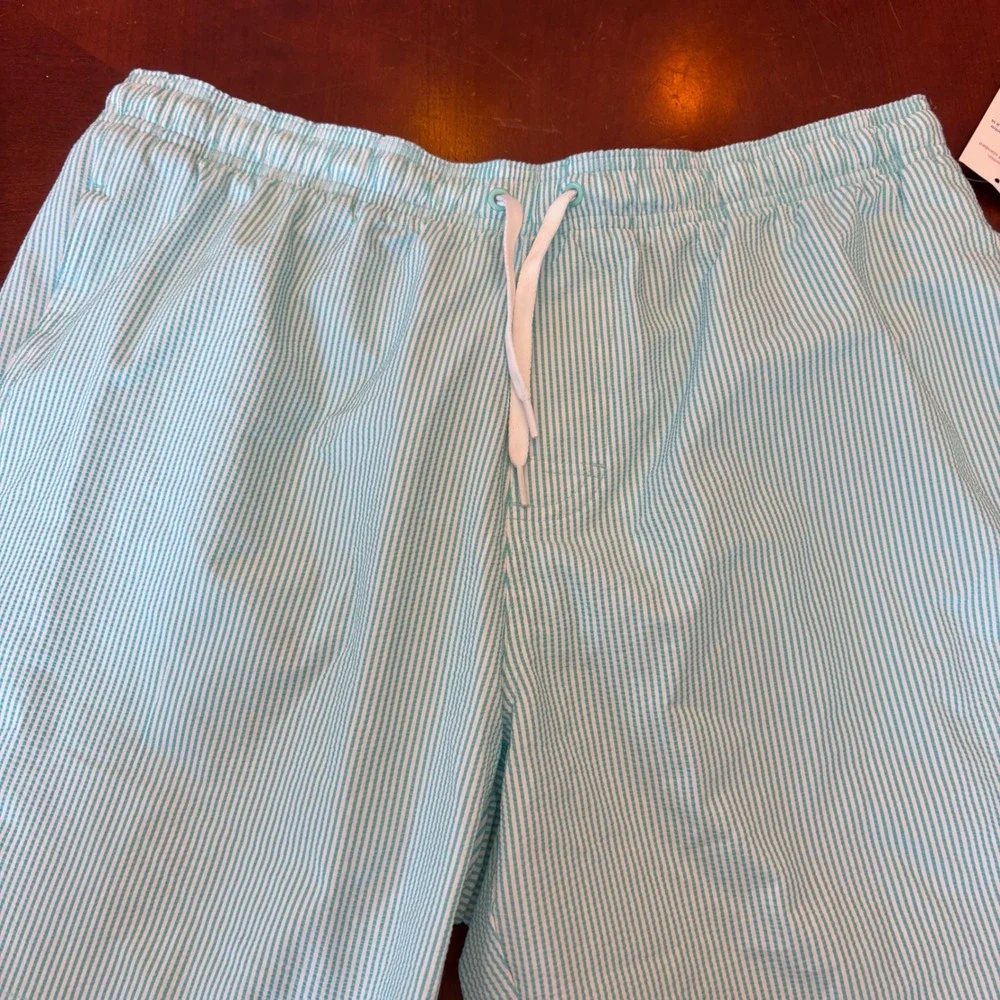 NEW | Old Navy | Mens L‎ | Blue&White Seersucker Striped Swim Trunks UPF 40